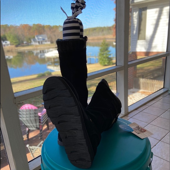 Muk Luks Sweater Top Nora Boot, 7 - NWT - Picture 6 of 6